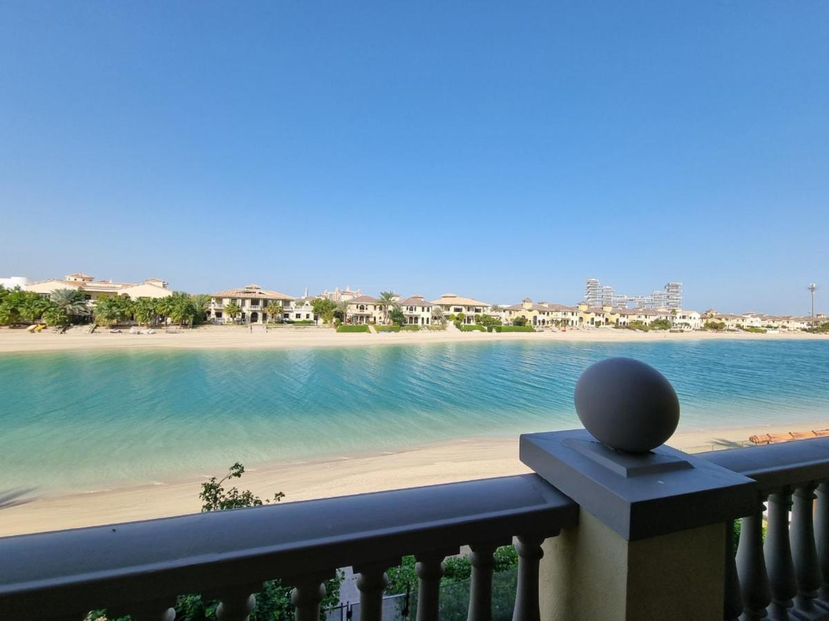 Palm Jumeirah Stunning 4BHK Villa Dubai Exterior foto