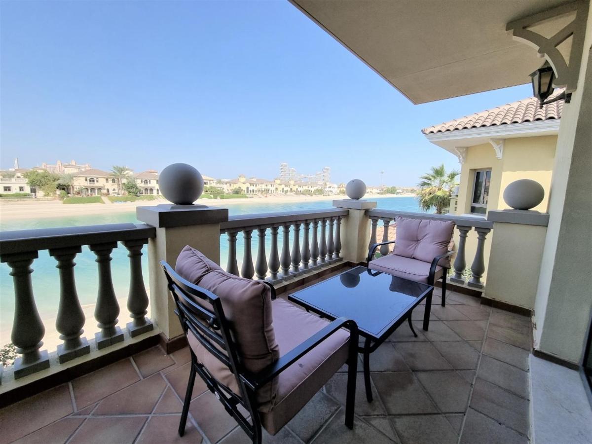 Palm Jumeirah Stunning 4BHK Villa Dubai Exterior foto